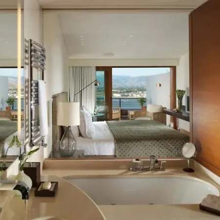 Nafplia Palace & Hotell