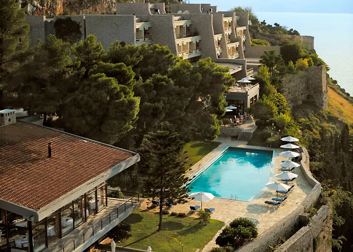 Nafplia Palace & Hotel 5*