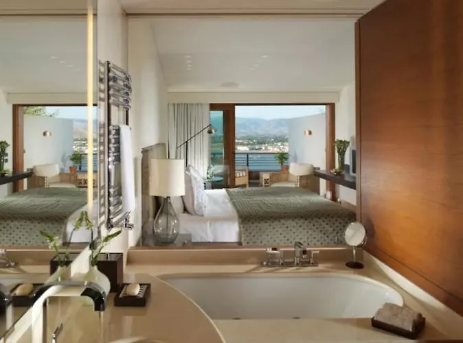 Nafplia Palace & Hotel