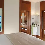 Nafplia Palace & Нафплион