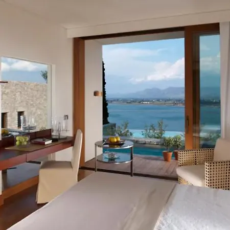 Nafplia Palace & Hotell