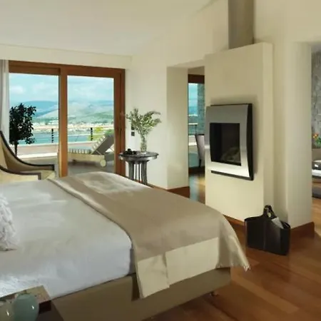 Nafplia Palace &